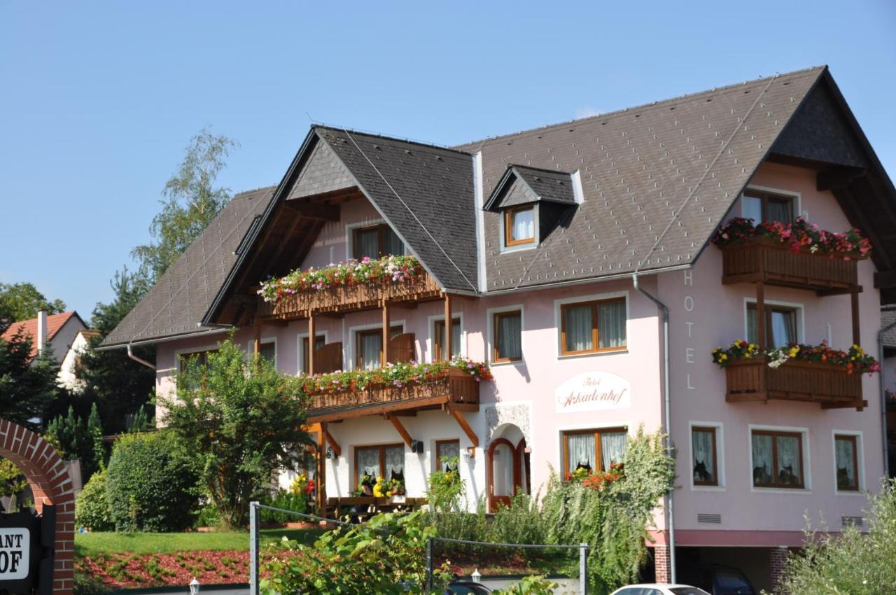 Hotel Arkadenhof Лойперсдорф-бай-Фюрстенфельд Екстер'єр фото
